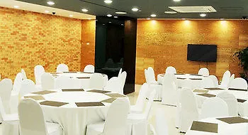 ג'גו K Tourist Hotel
